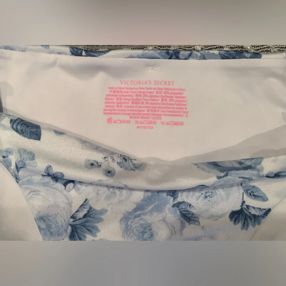 Victoria’s Secret Blue Floral Bow Bikini NWT - M